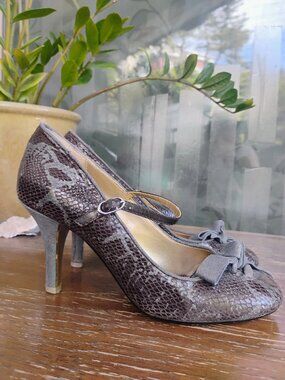 Poetic License London Vintage Faux Snakeskin Heels Pumps 8